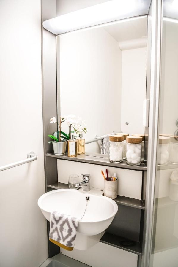 Bright Studios And Ensuite Bedrooms At Mcdonald Road In Edinburgh Exterior foto